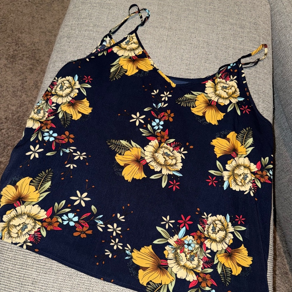 SHEIN Floral Top
